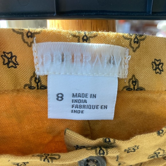 Cooperative Skirt / Urban Outfitters Spring Yellow Skirt (Size 8) - Picture 4 of 7